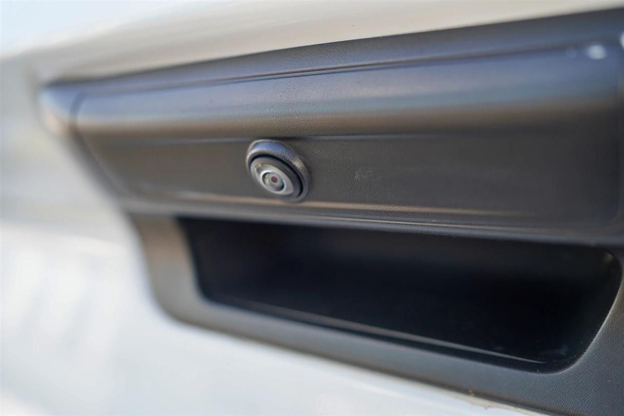 RAM 3500 Tradesman Crew Cab 4WD DRW 2022