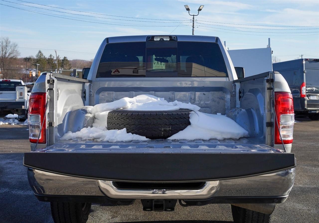 RAM 2500 Tradesman Crew Cab SWB 4WD 2024