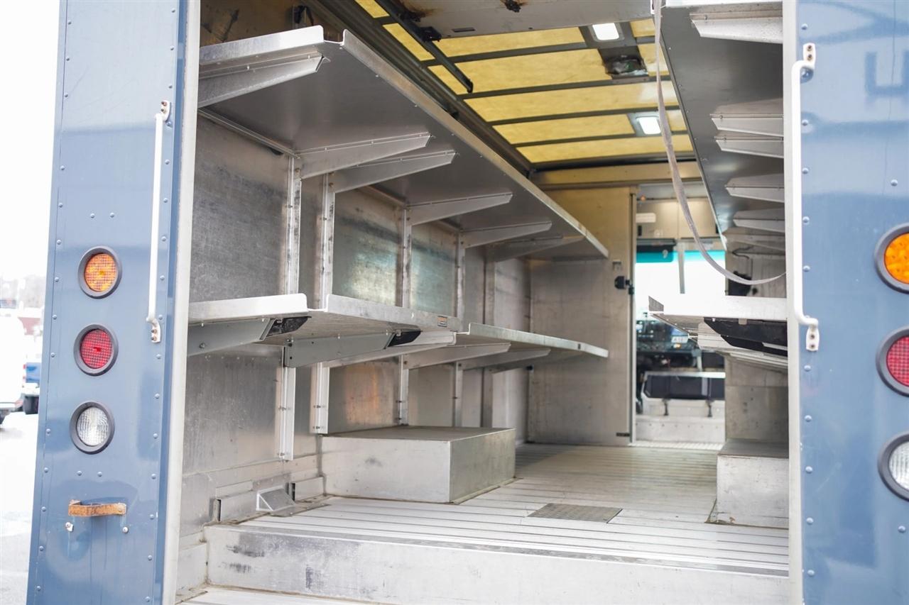 Ford Stripped Chassis  2020