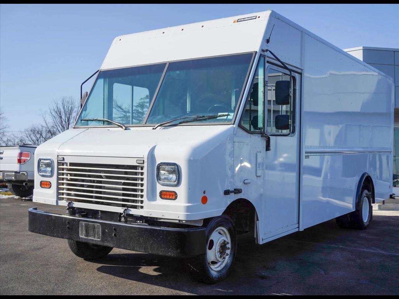 2023 Ford E450 Super Duty No data