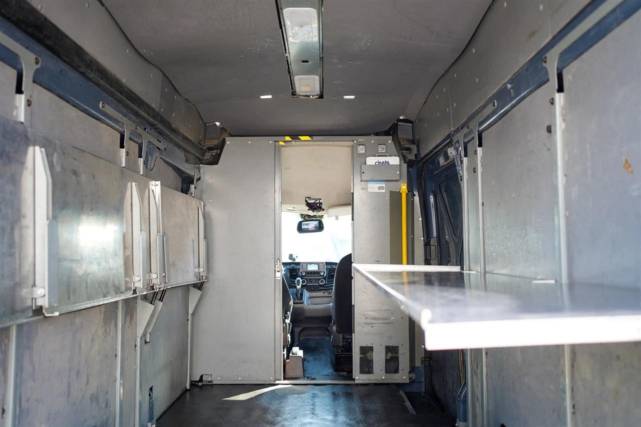 Ford Transit 250 Van High Roof w/Sliding Pass. 148-in. WB EL 2020