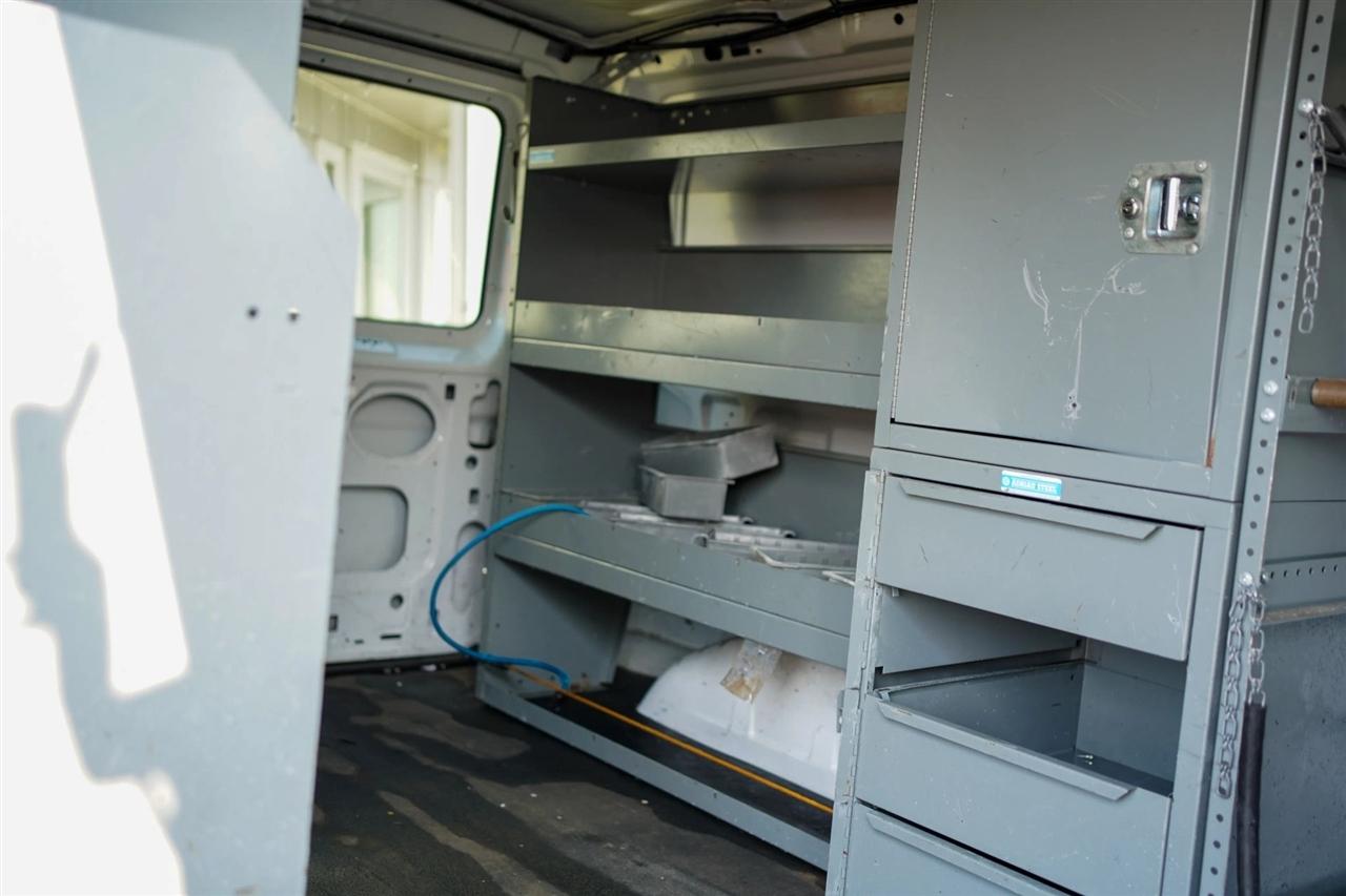 Ford Econoline E-250 2014