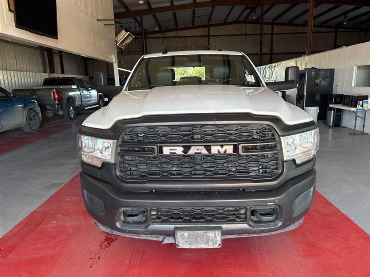RAM 2500 Tradesman Crew Cab LWB 4WD 2022