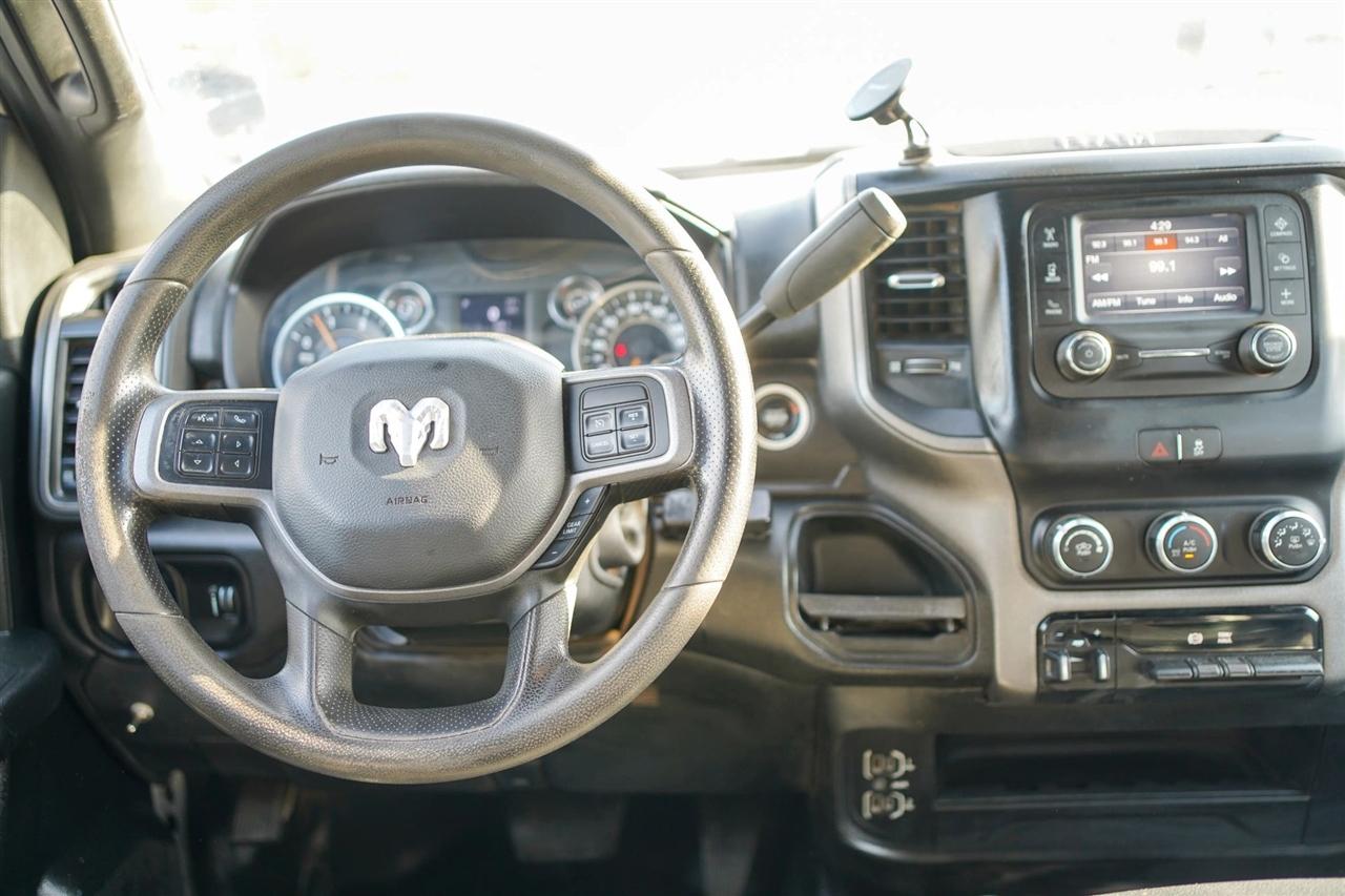 RAM 2500 Tradesman Crew Cab LWB 4WD 2022