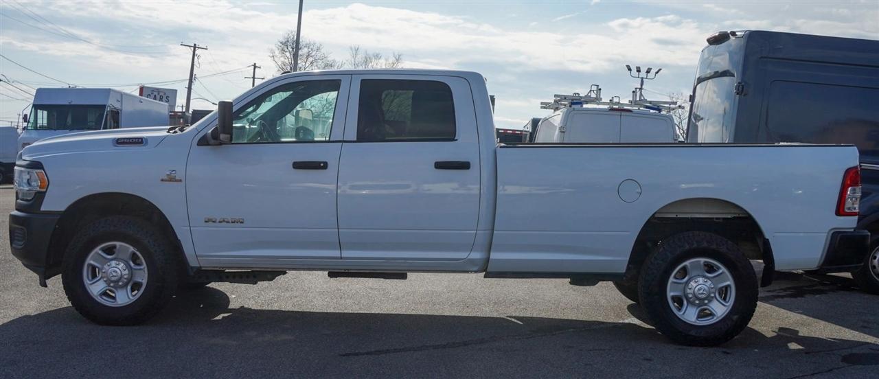 RAM 2500 Tradesman Crew Cab LWB 4WD 2022