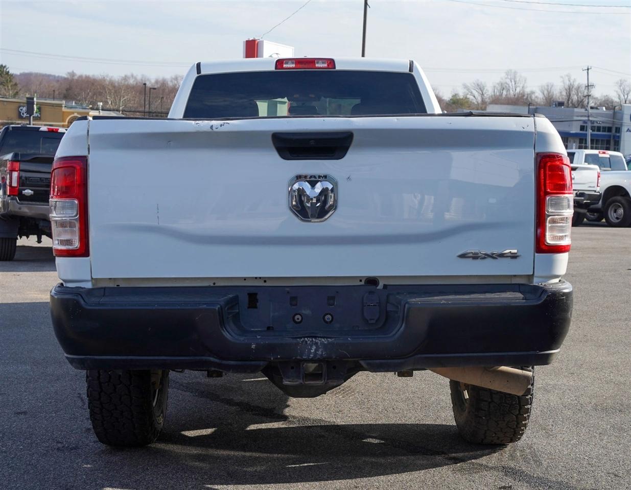 RAM 2500 Tradesman Crew Cab LWB 4WD 2022