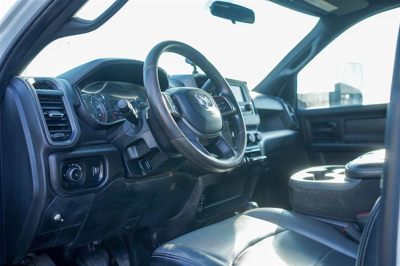 RAM 2500 Tradesman Crew Cab LWB 4WD 2022