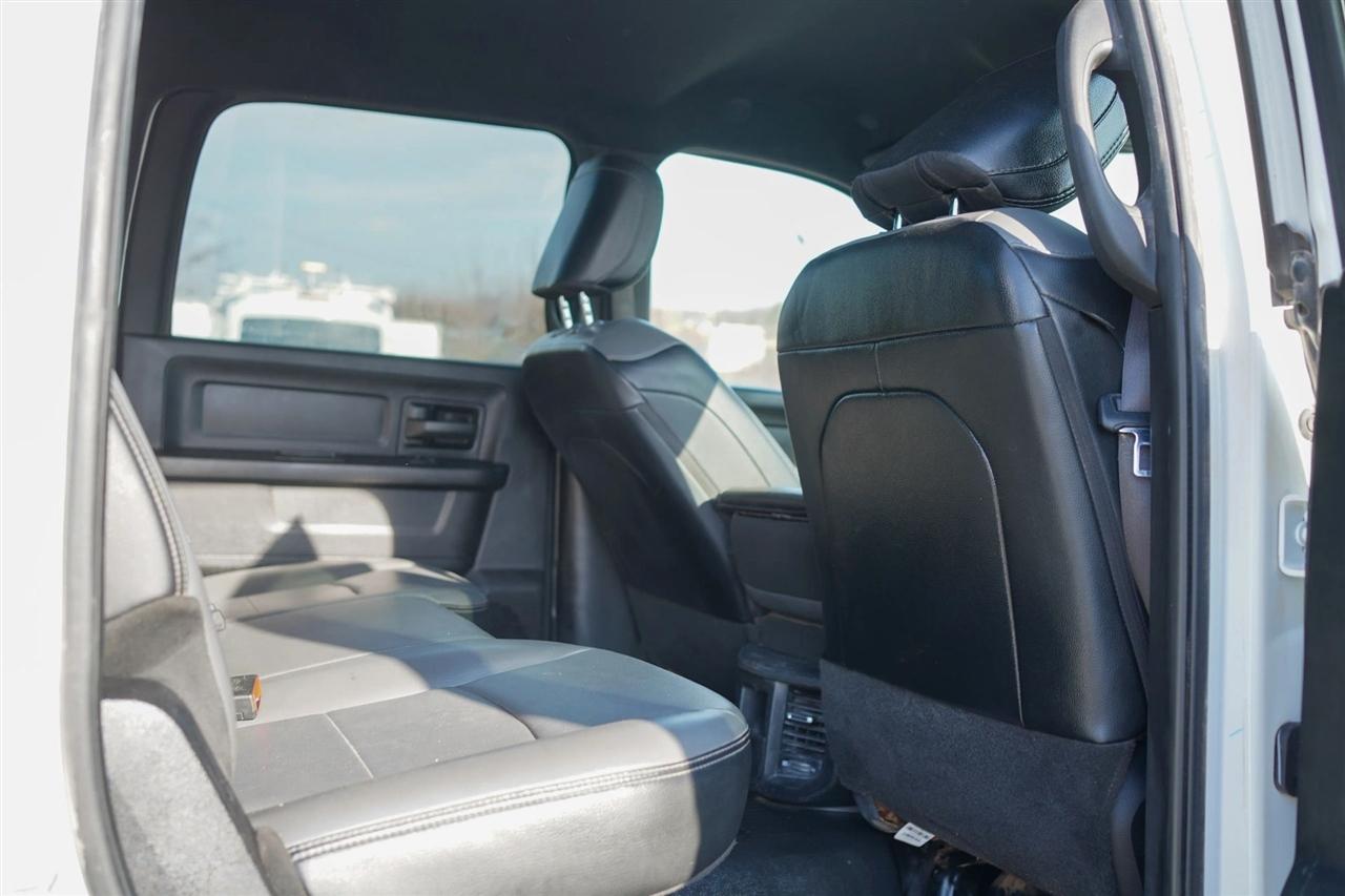 RAM 2500 Tradesman Crew Cab LWB 4WD 2022