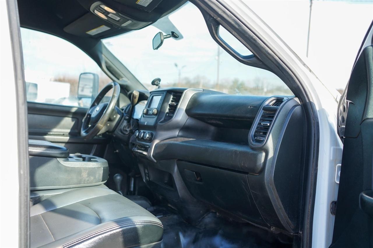 RAM 2500 Tradesman Crew Cab LWB 4WD 2022