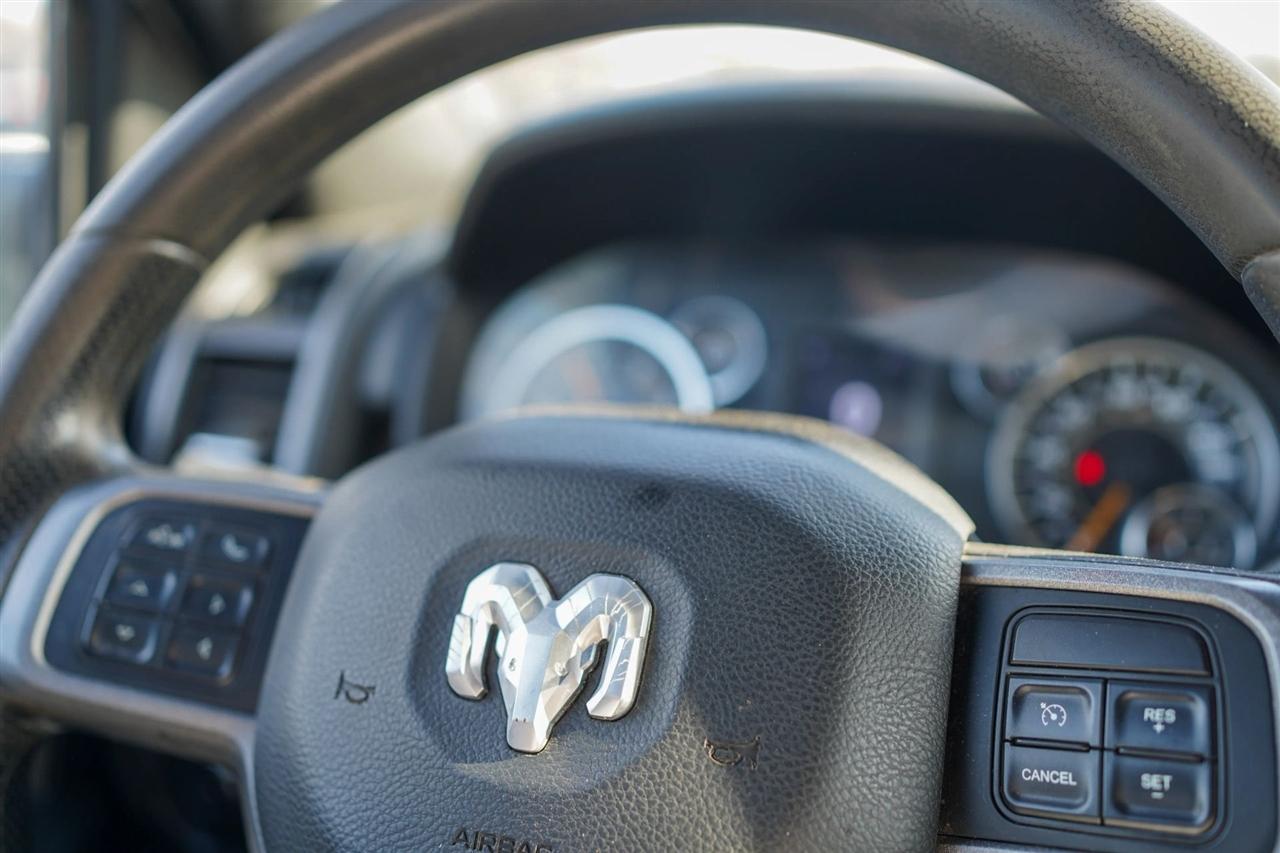 RAM 2500 Tradesman Crew Cab LWB 4WD 2022