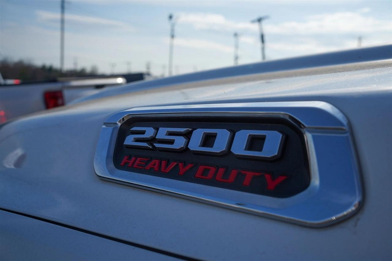 RAM 2500 Tradesman Crew Cab LWB 4WD 2022