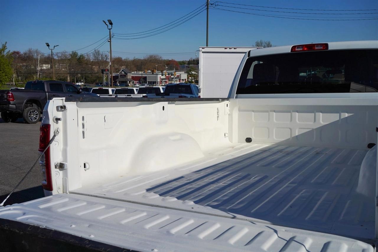 RAM 2500 Tradesman Crew Cab LWB 4WD 2022