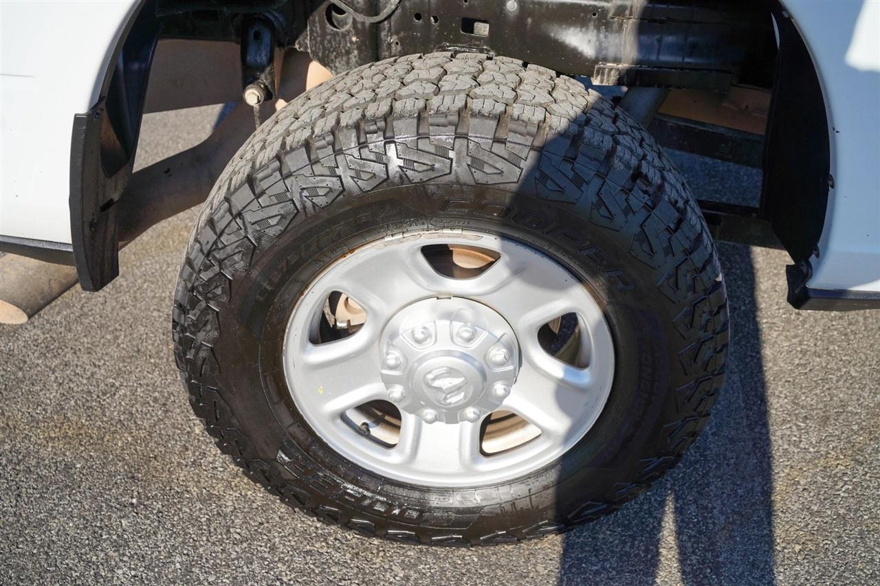 RAM 2500 Tradesman Crew Cab LWB 4WD 2022