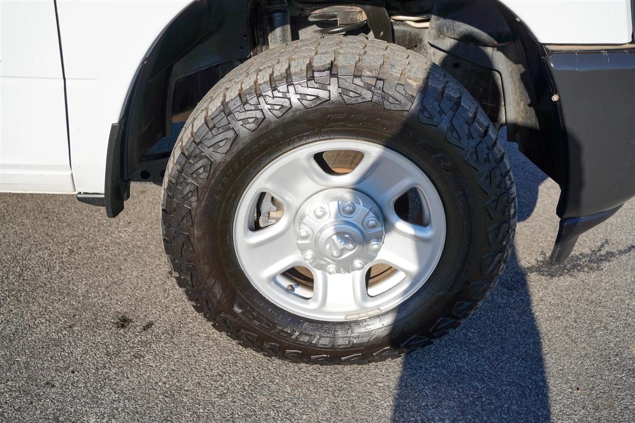 RAM 2500 Tradesman Crew Cab LWB 4WD 2022