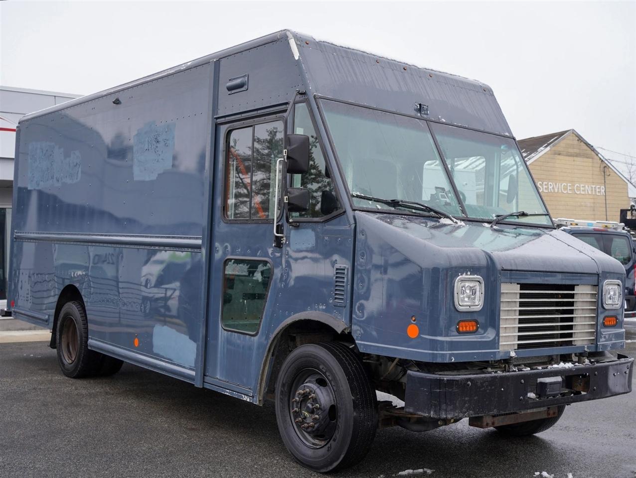 Ford Stripped Chassis  2020