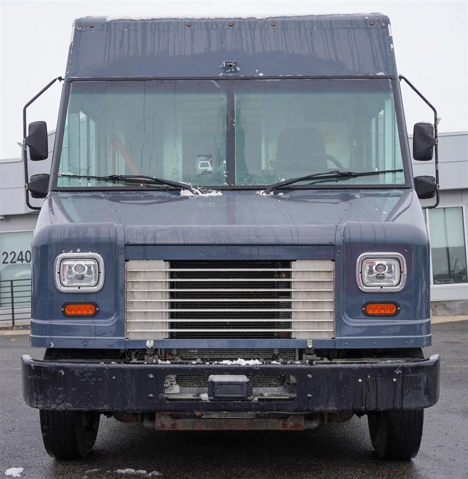 Ford Stripped Chassis  2020