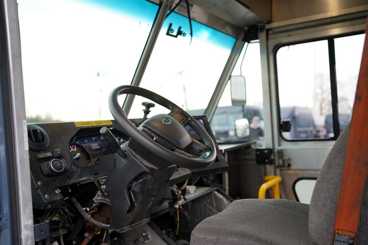 Ford Stripped Chassis  2020