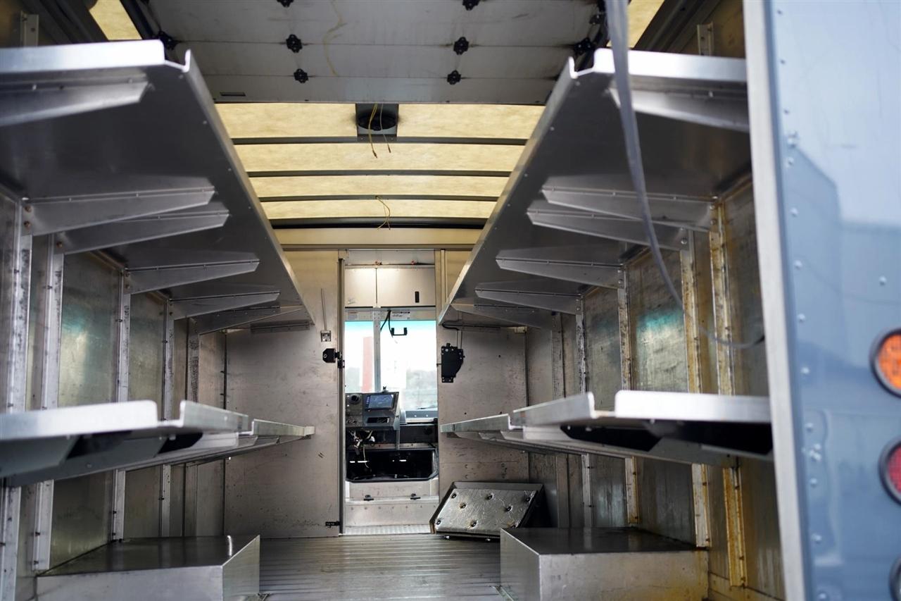 Ford Stripped Chassis  2020