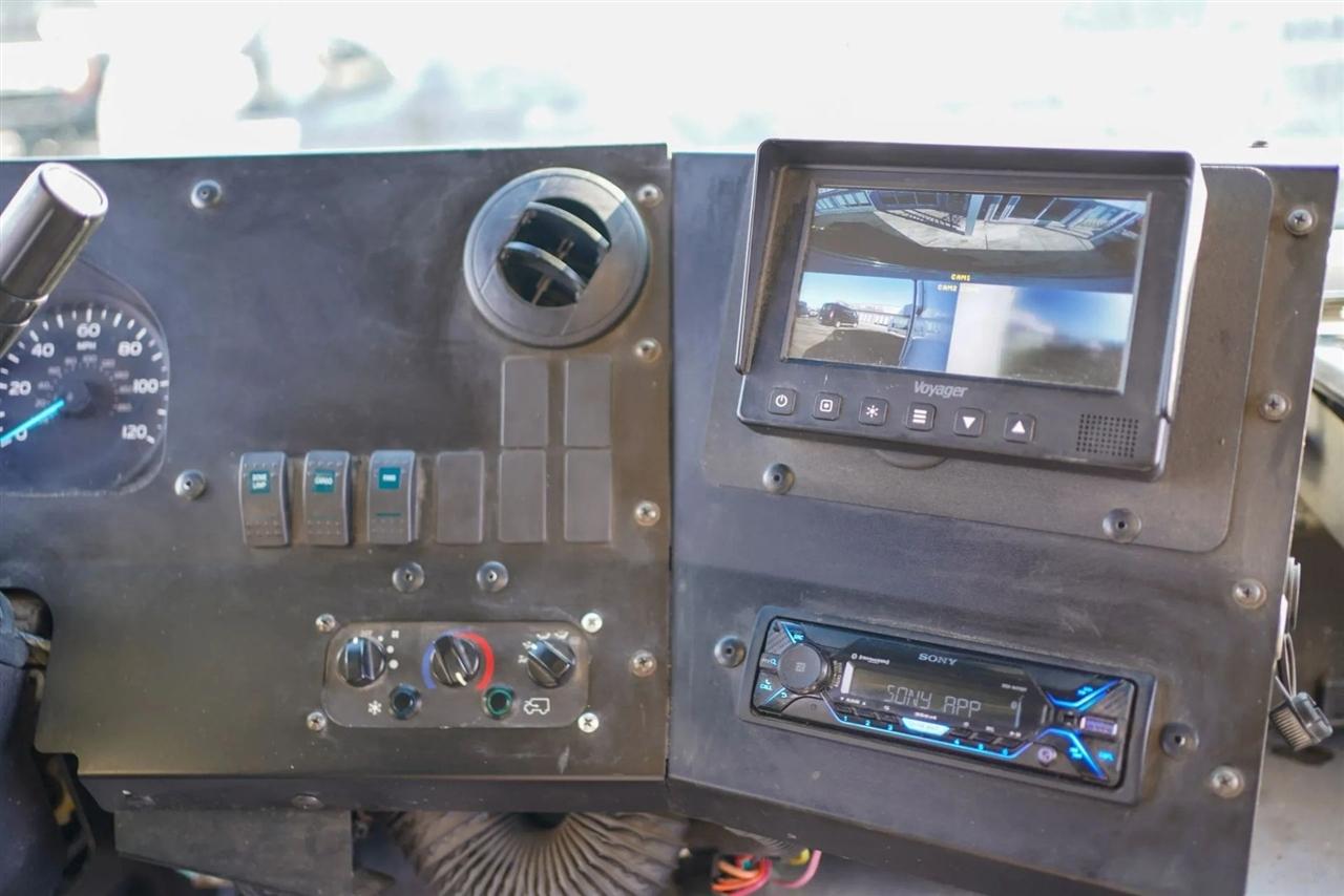 Ford E450 Super Duty No data 2023