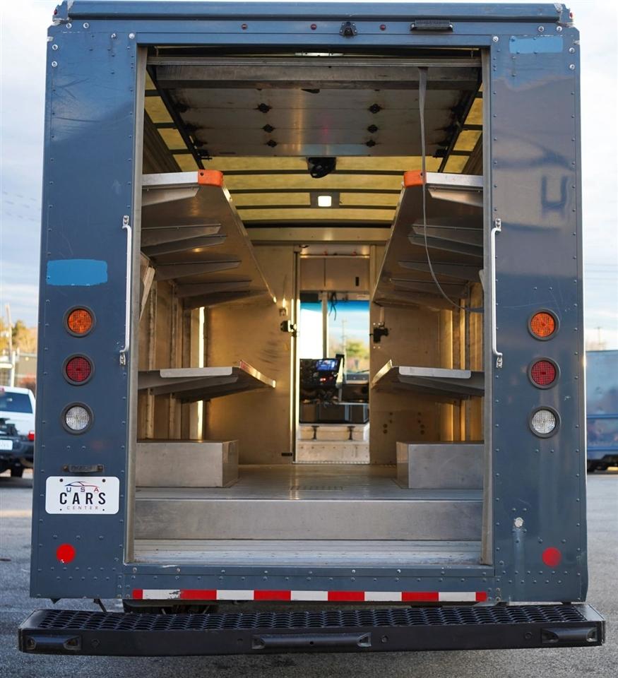 Ford Stripped Chassis  2020