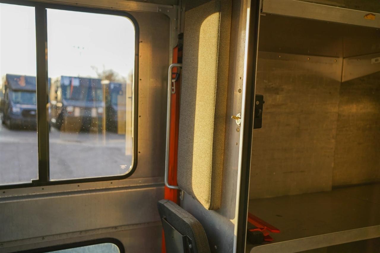 Ford Stripped Chassis  2020