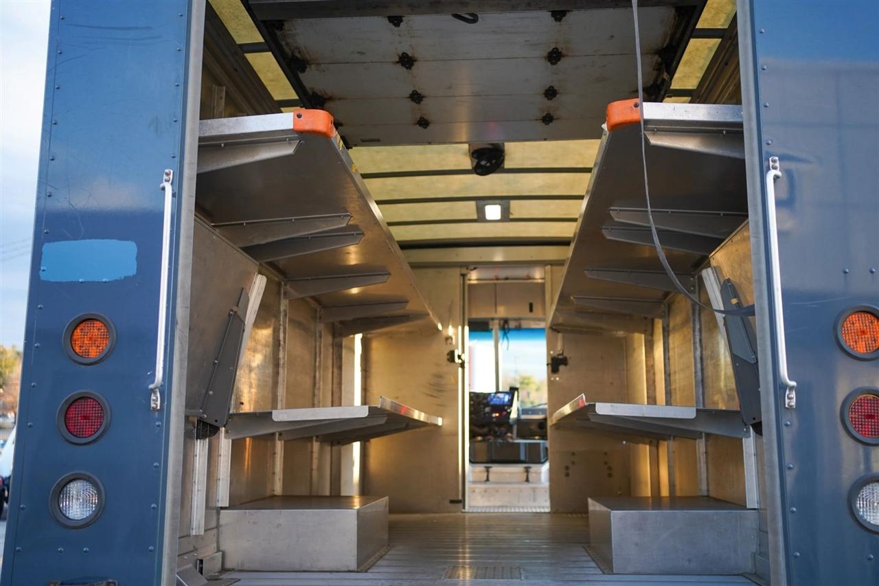 Ford Stripped Chassis  2020