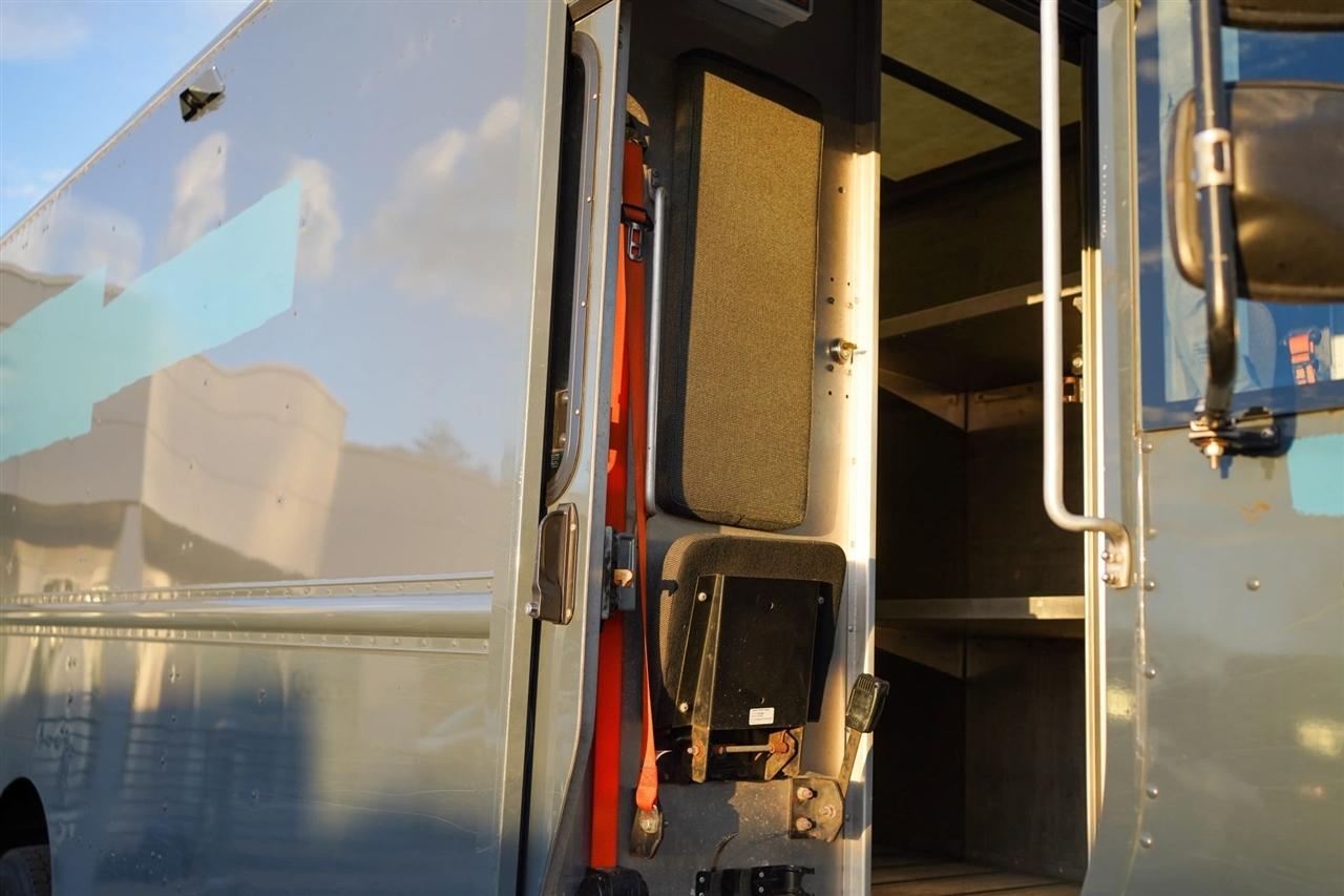 Ford Stripped Chassis  2020