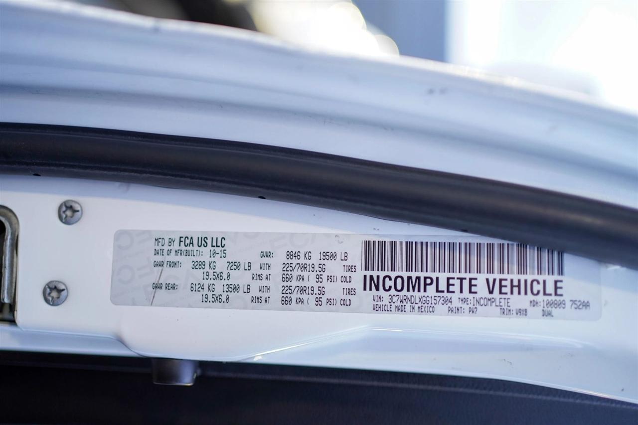 RAM 5500 Regular Cab LWB 4WD DRW 2016