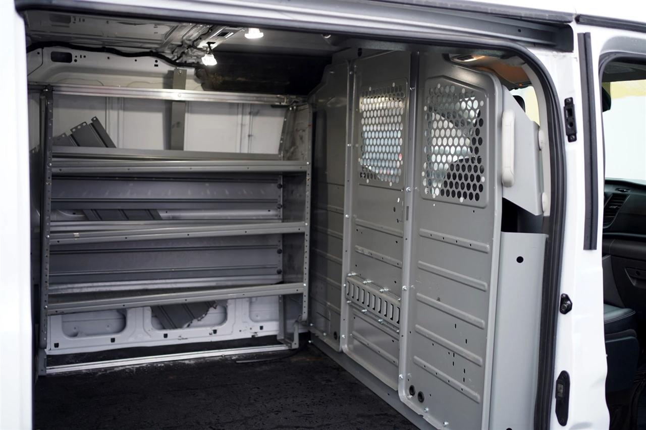 Ford Transit 150 Van Low Roof w/Sliding Pass. 130-in. WB 2020