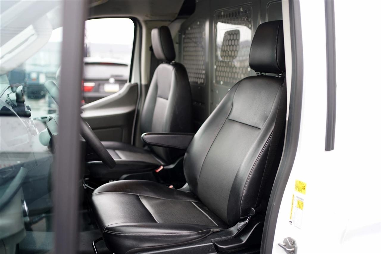 Ford Transit 150 Van Low Roof w/Sliding Pass. 130-in. WB 2020