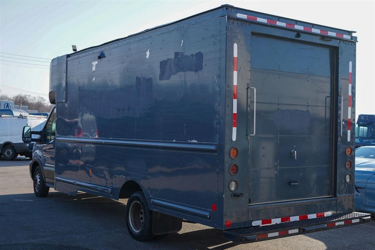 Ford Transit T-350 HD DRW 2021