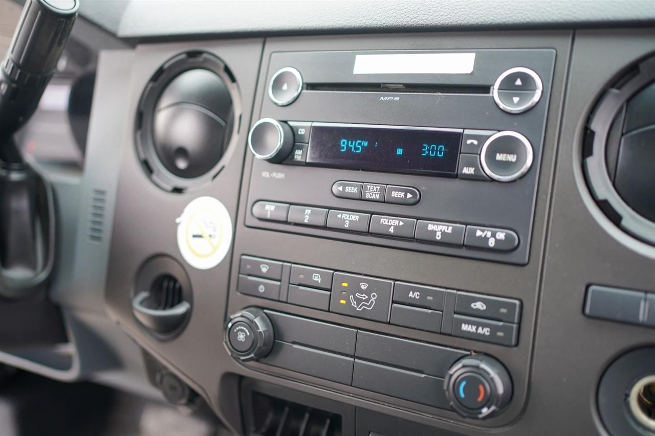 Ford F-550 Regular Cab DRW 2WD 2016