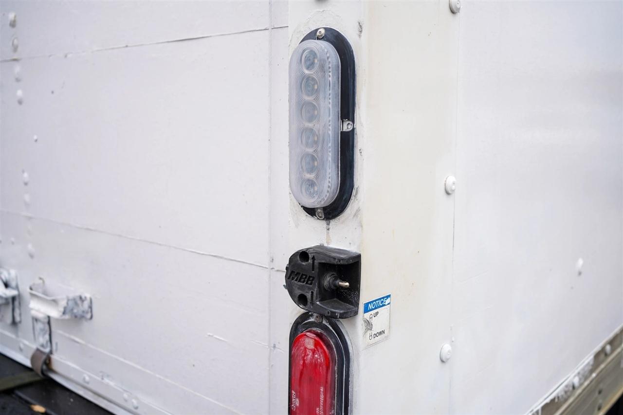 Ford F-550 Regular Cab DRW 2WD 2016