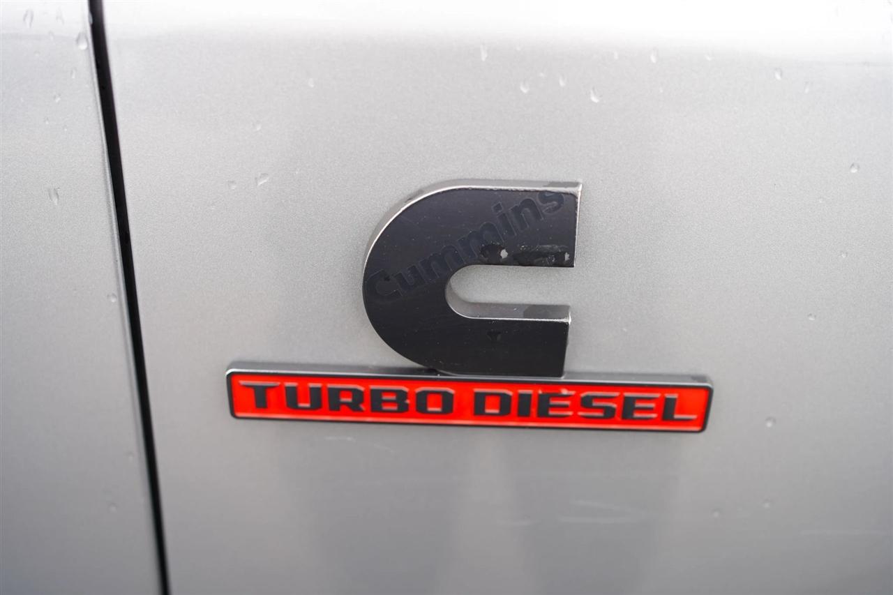 RAM 3500 Tradesman Crew Cab 4WD DRW 2023