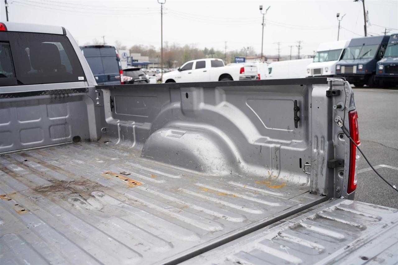 RAM 3500 Tradesman Crew Cab 4WD DRW 2023