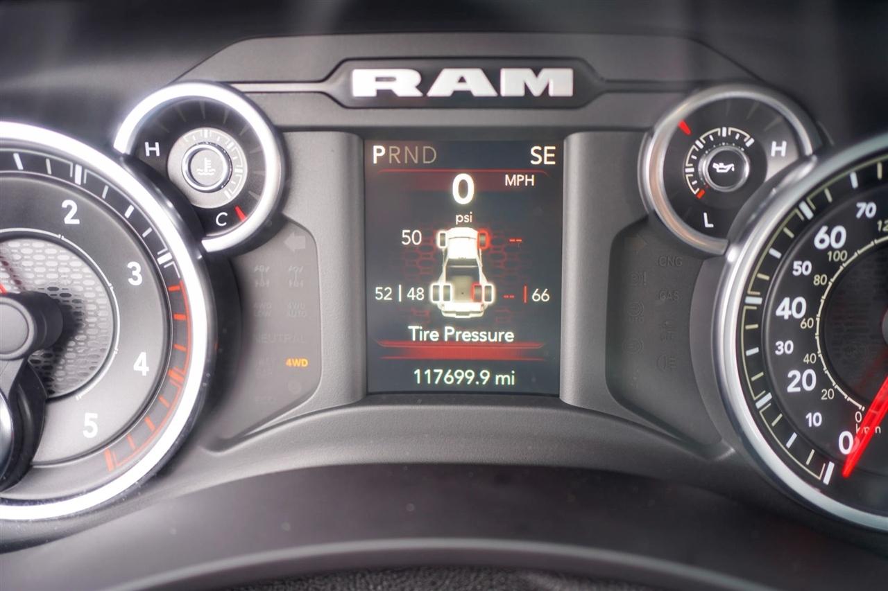 RAM 3500 Tradesman Crew Cab 4WD DRW 2023