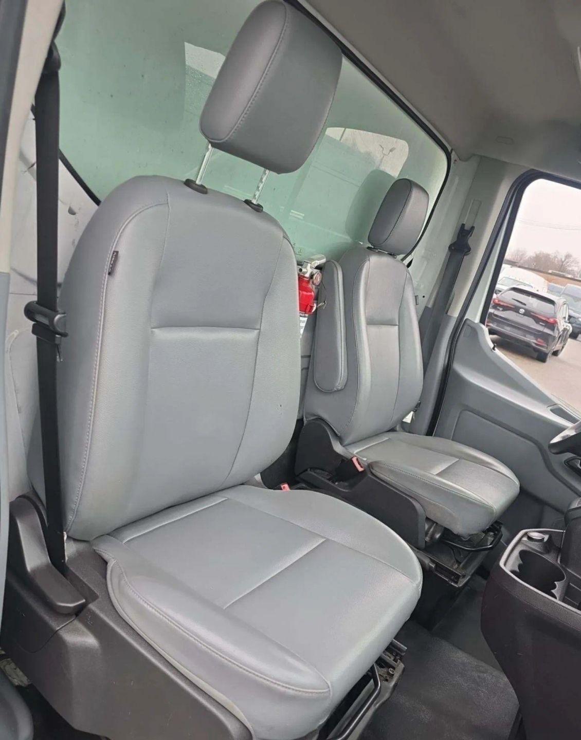 Ford Transit T-350 HD DRW 2019