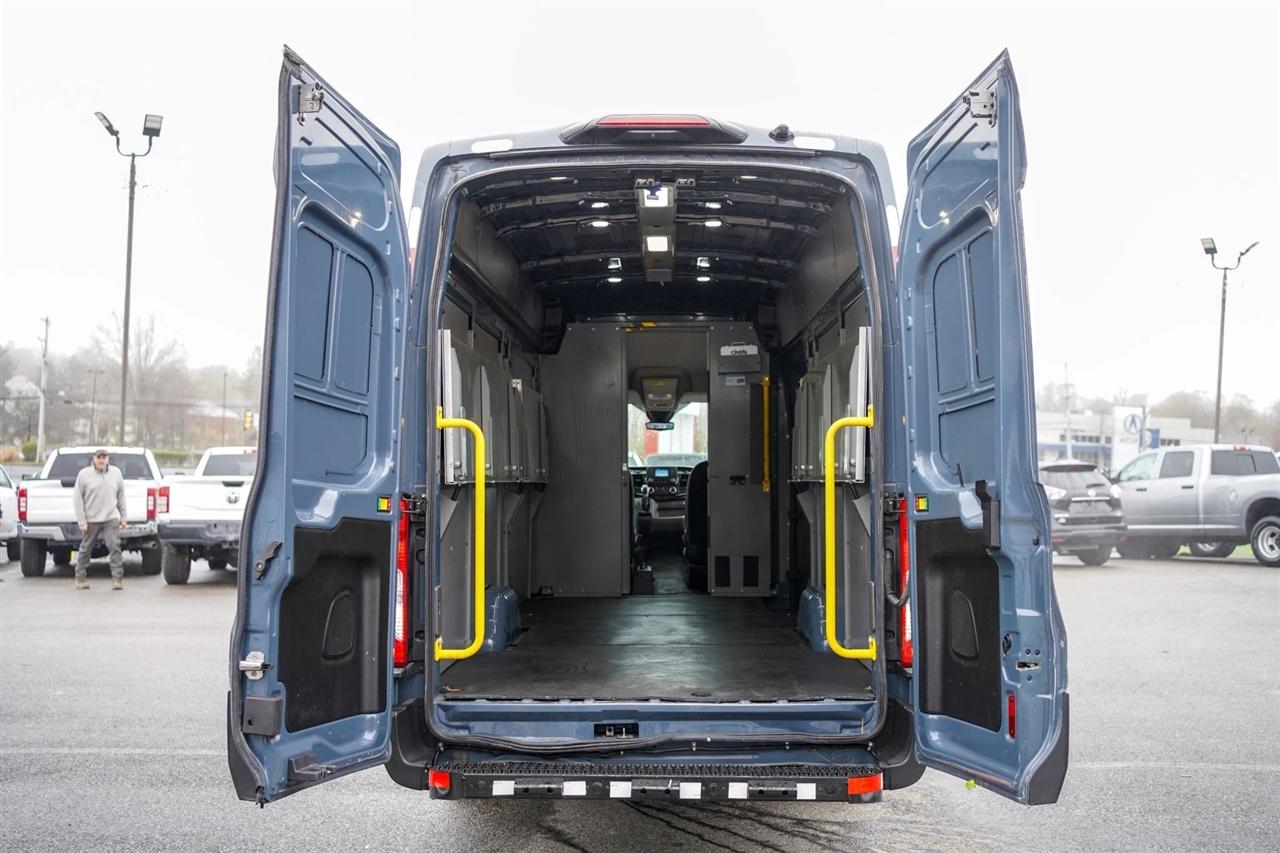 Ford Transit 250 Van High Roof w/Sliding Pass. 148-in. WB EL 2020
