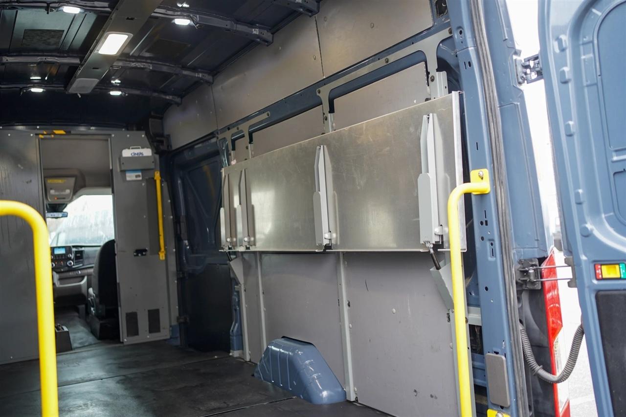 Ford Transit 250 Van High Roof w/Sliding Pass. 148-in. WB EL 2020