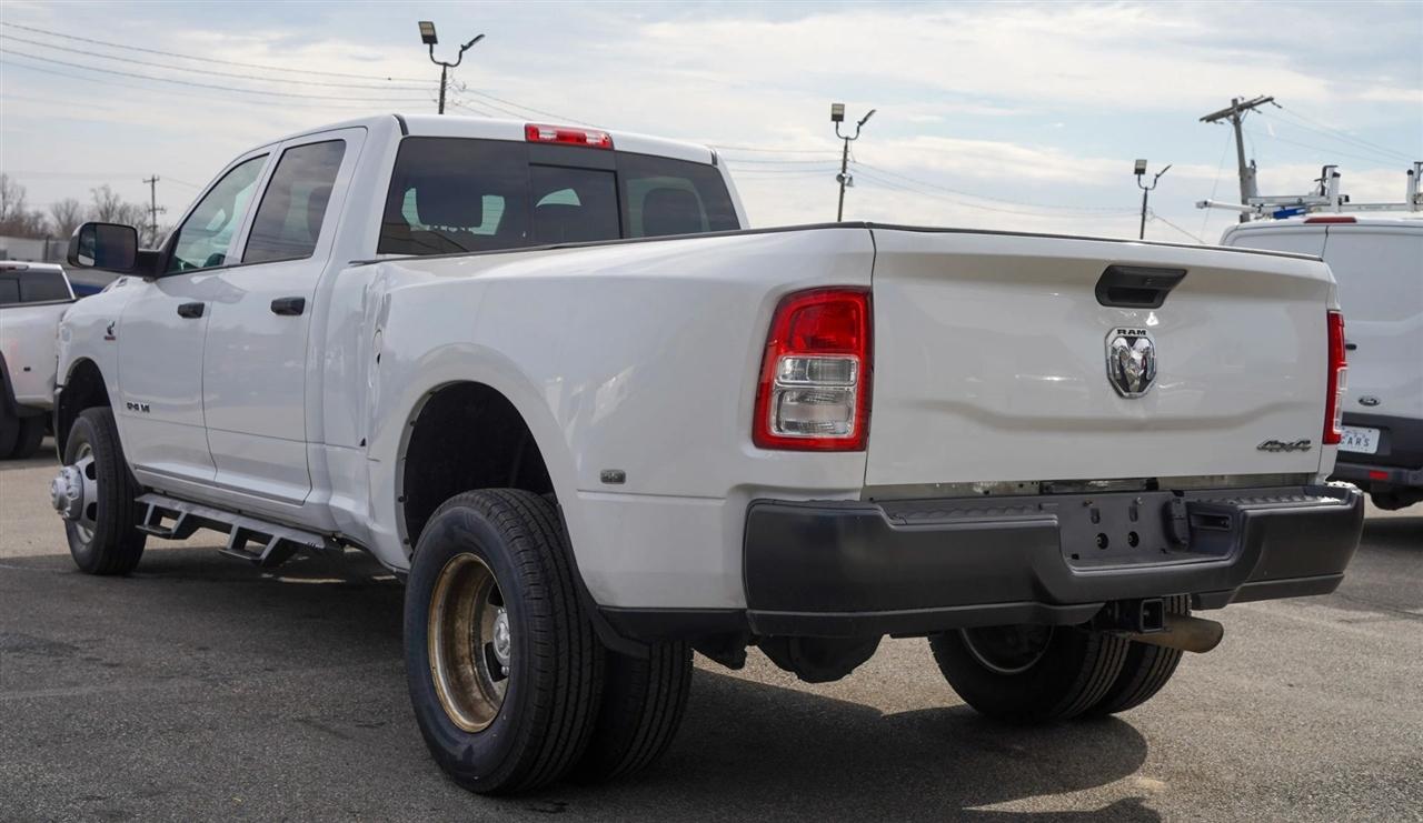 RAM 3500 Tradesman Crew Cab 4WD DRW 2021
