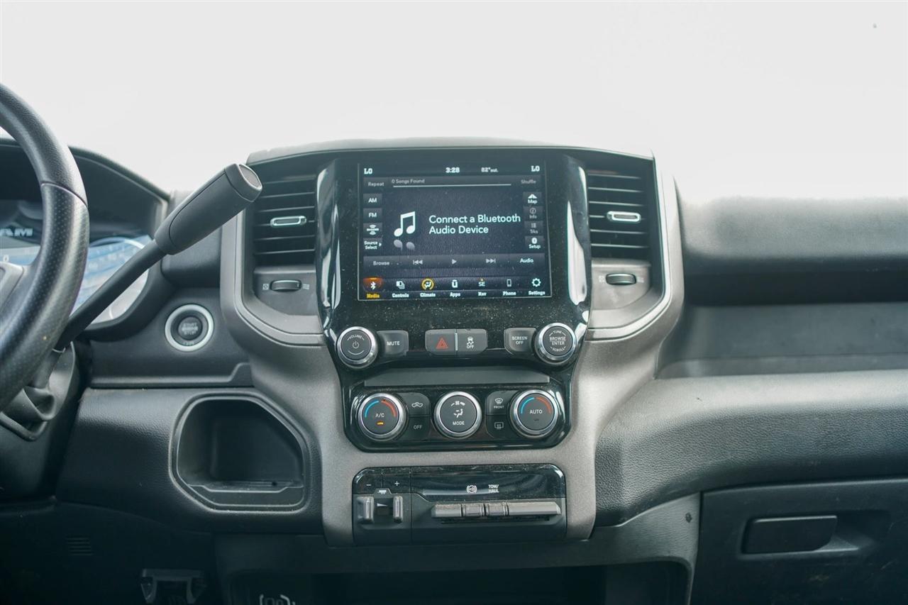 RAM 3500 Tradesman Crew Cab 4WD DRW 2021