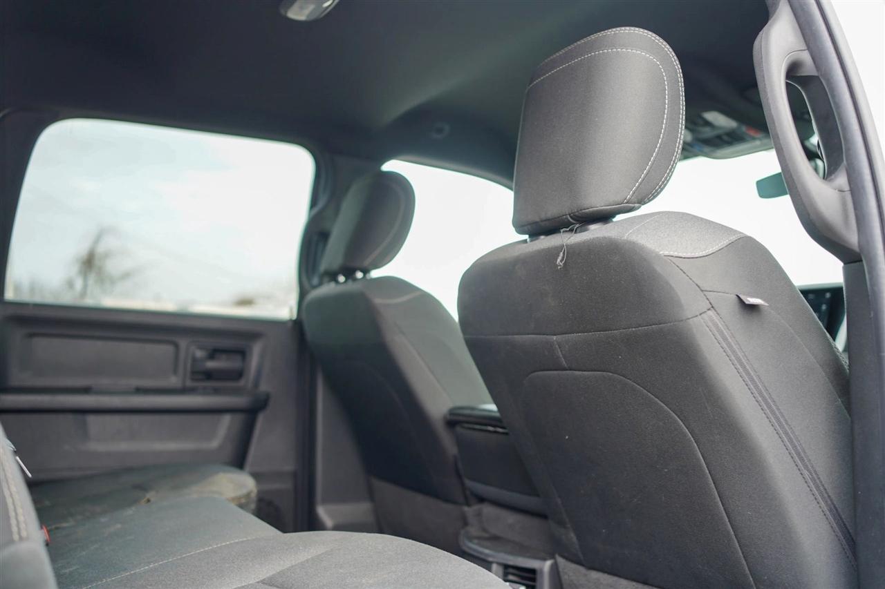 RAM 3500 Tradesman Crew Cab 4WD DRW 2021