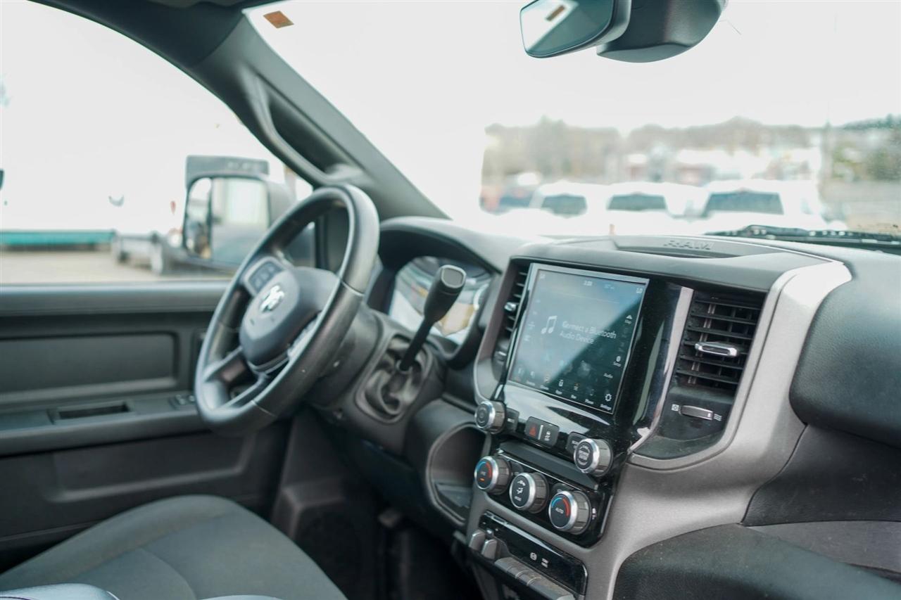 RAM 3500 Tradesman Crew Cab 4WD DRW 2021