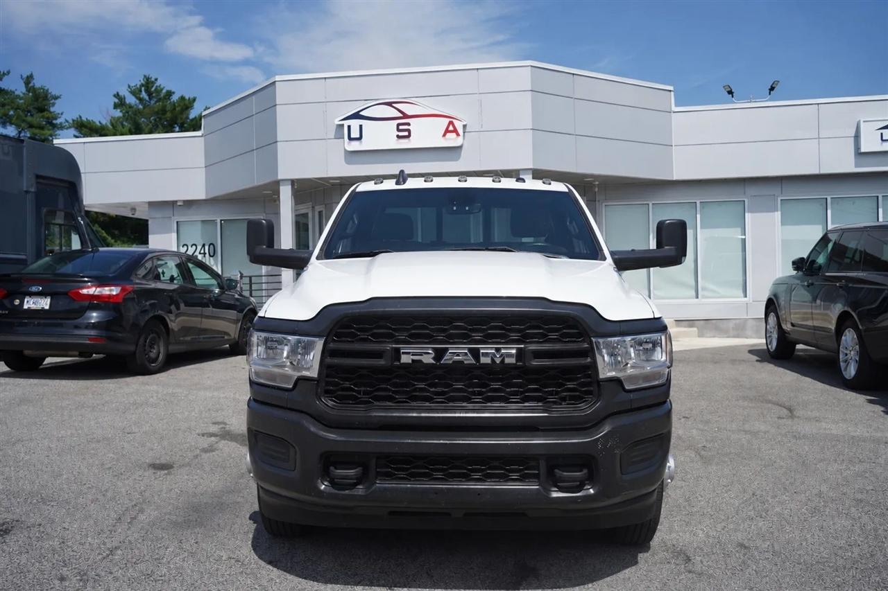 RAM 3500 Tradesman Crew Cab 4WD DRW 2021