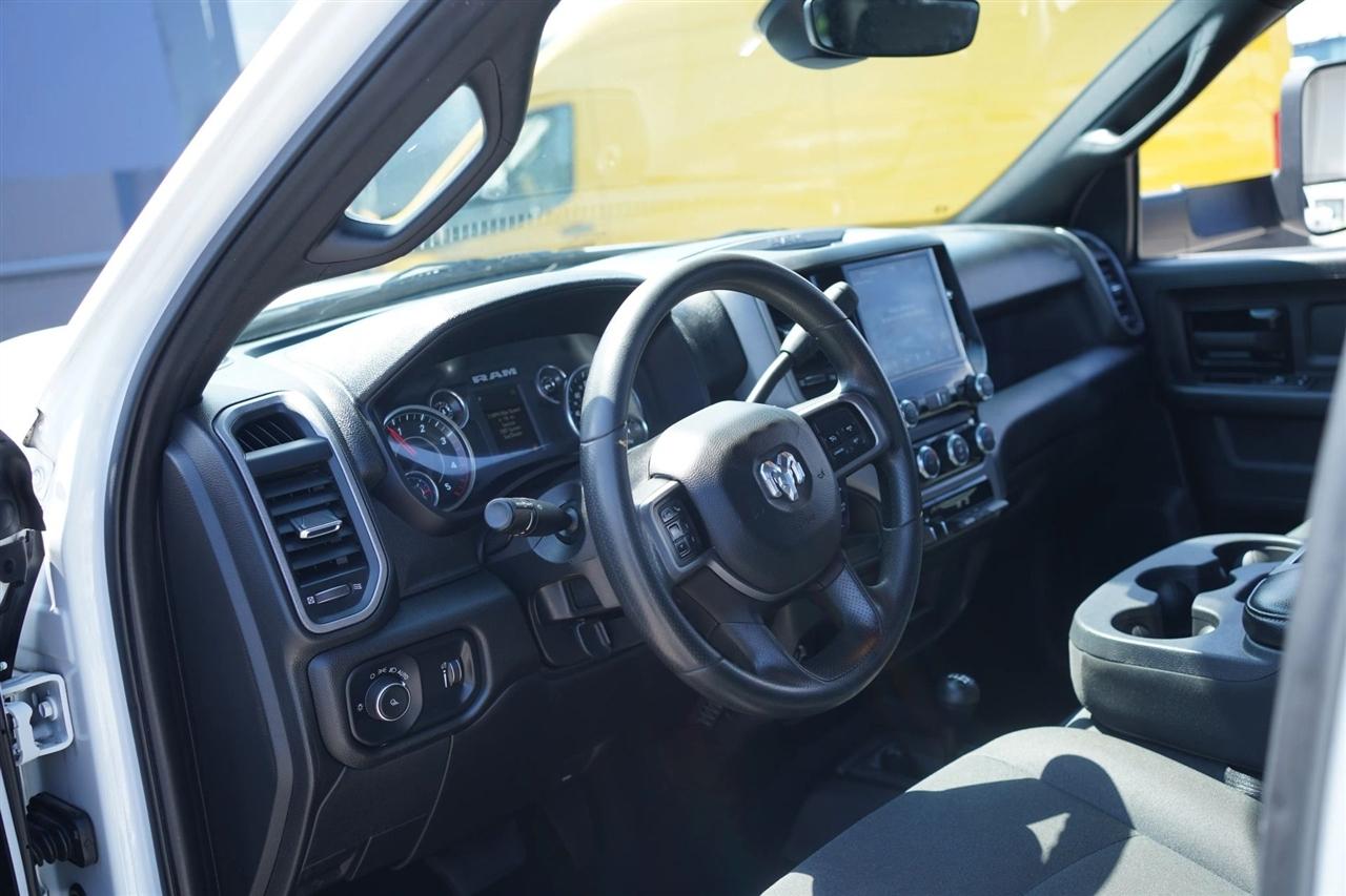 RAM 3500 Tradesman Crew Cab 4WD DRW 2021