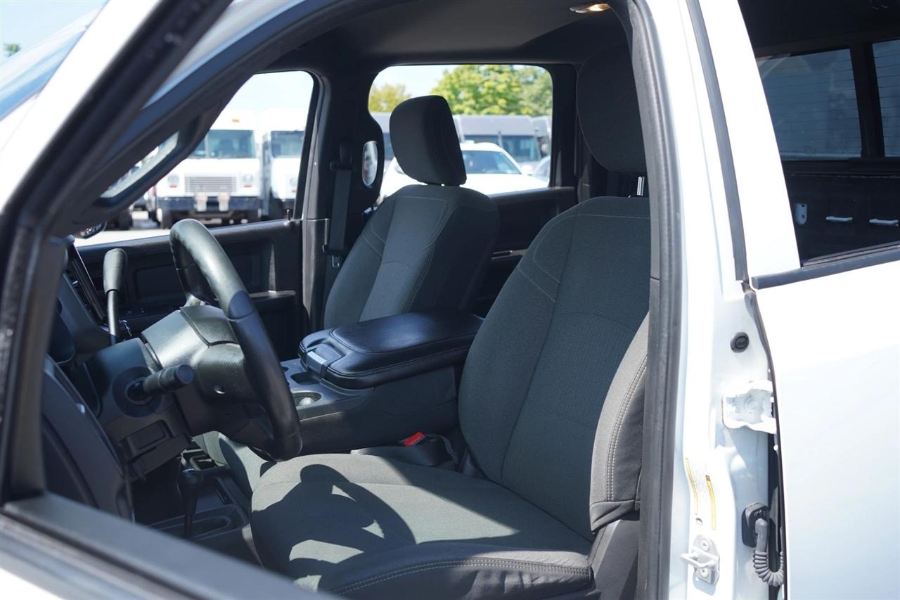 RAM 3500 Tradesman Crew Cab 4WD DRW 2021