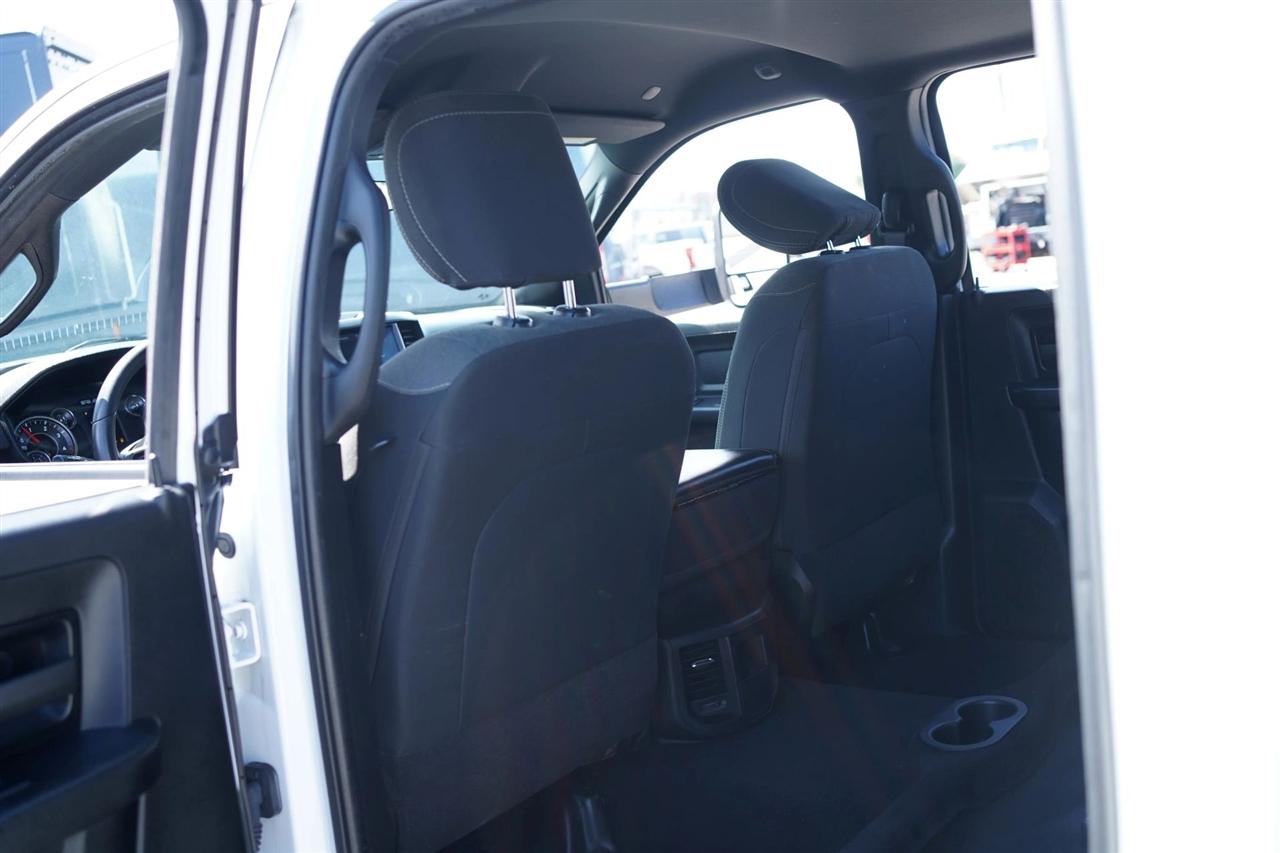 RAM 3500 Tradesman Crew Cab 4WD DRW 2021