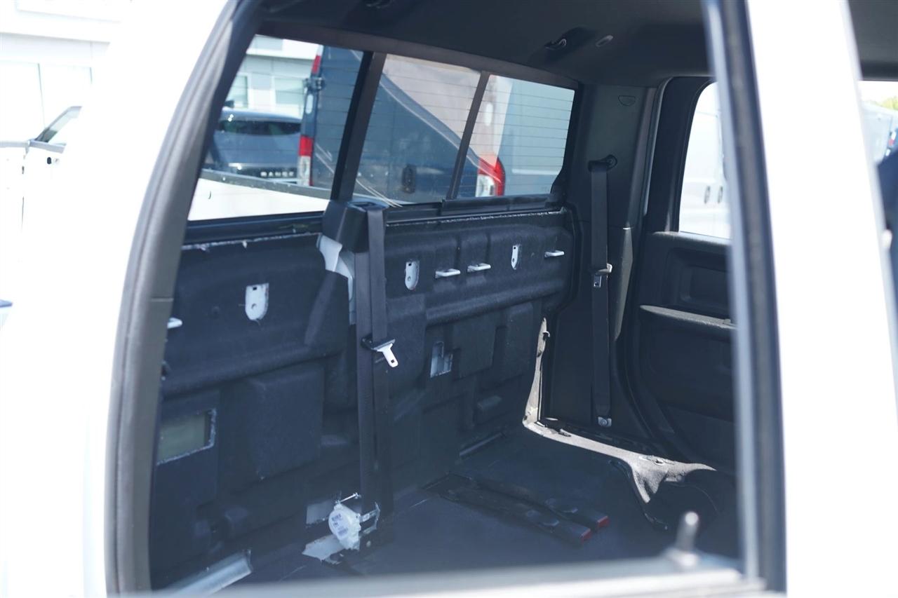 RAM 3500 Tradesman Crew Cab 4WD DRW 2021