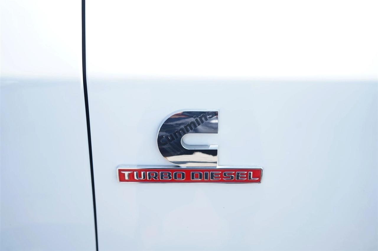 RAM 3500 Tradesman Crew Cab 4WD DRW 2021