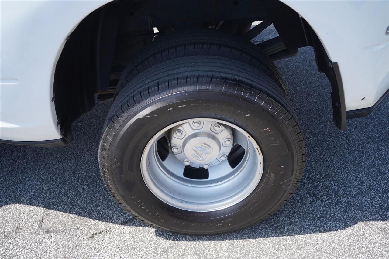 RAM 3500 Tradesman Crew Cab 4WD DRW 2021